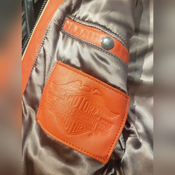 Woman leather Harvey Davidson jacket - Picture 4 of 5